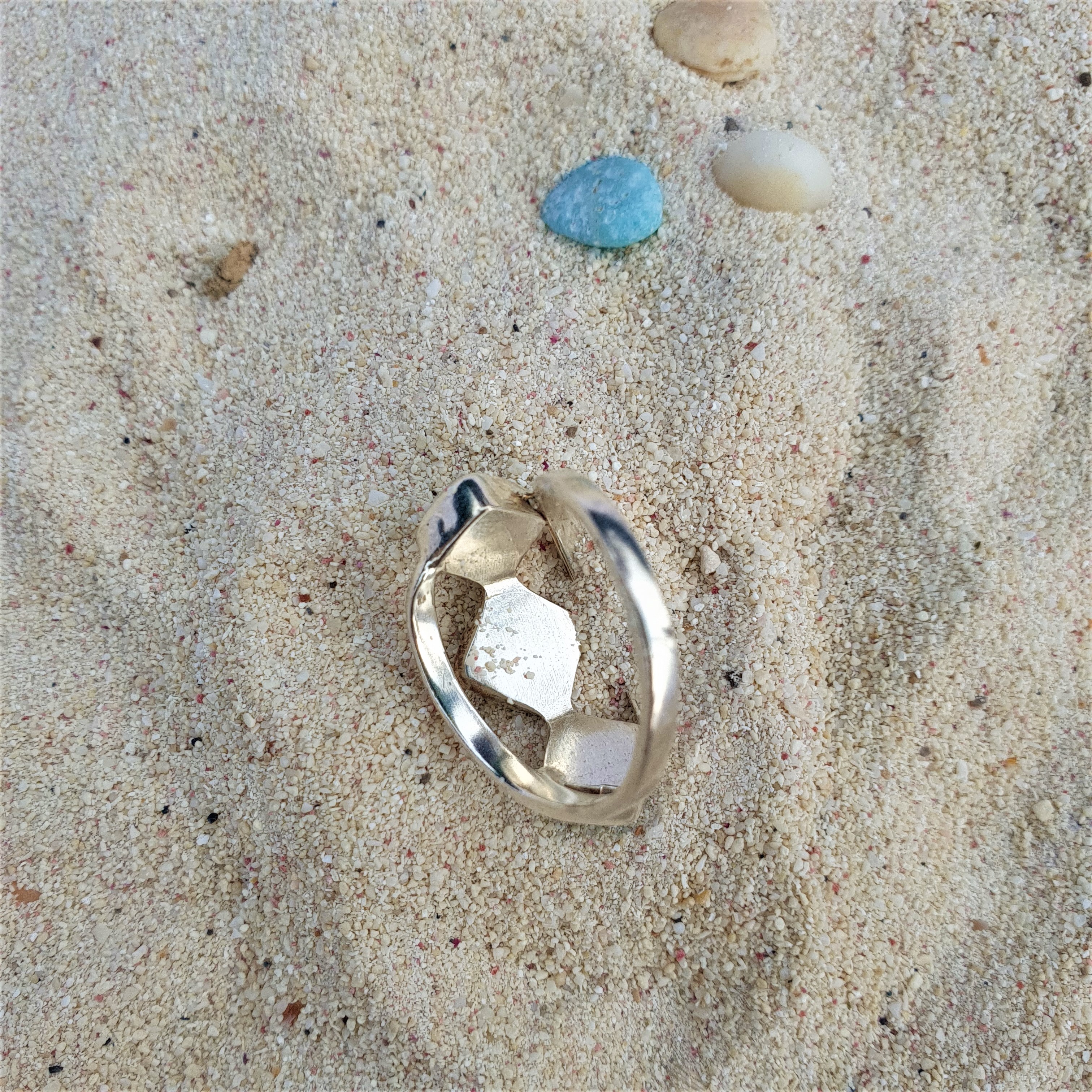 Larimar Ring mit 3 Quadrate als Raute eingefaßt