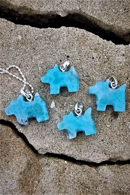 Auf den Hund gekommen....Larimar-Anhänger 