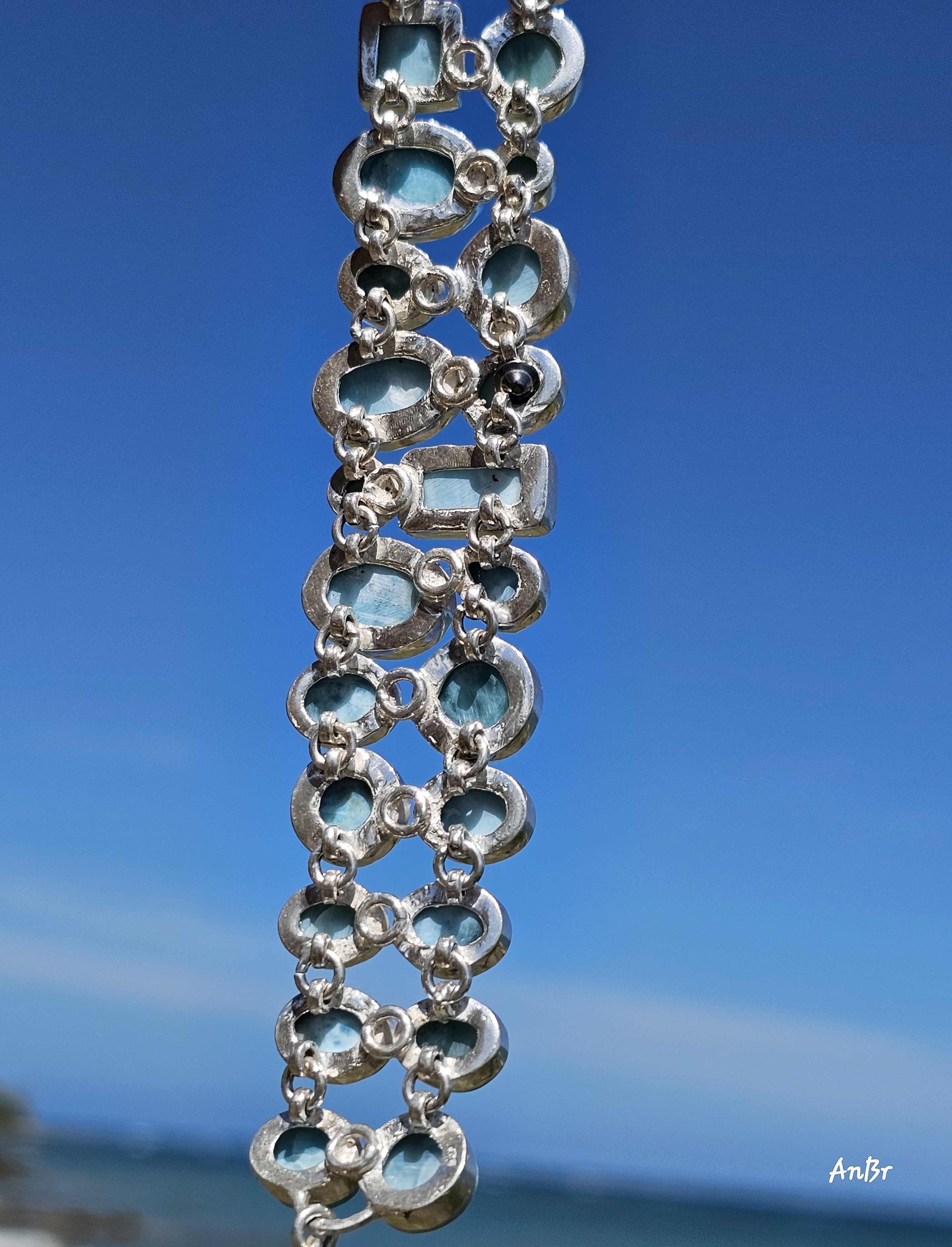 Wunderschönes Larimar Armband, Rückseite offen gearbeitet