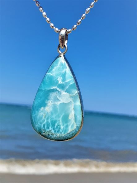 Larimar Anhänger, "grünlich schimmernd", beidseitig tragbar -VERKAUFT_