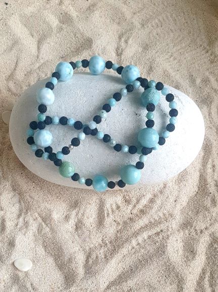 Larimar/Lava-Armband mit kleinen Perlen, blauschwarz