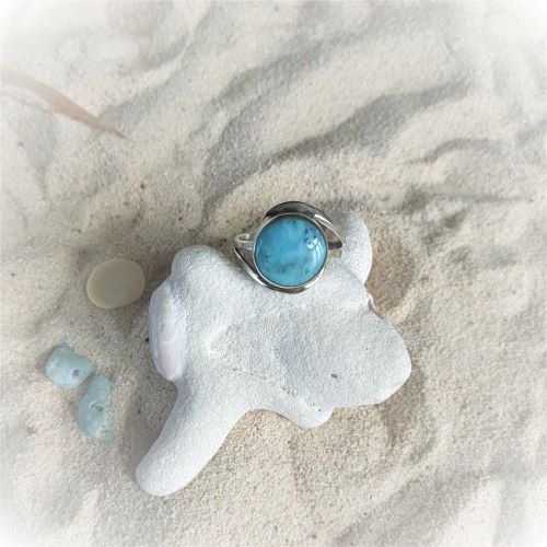 Larimar Ring mit rundem Stein