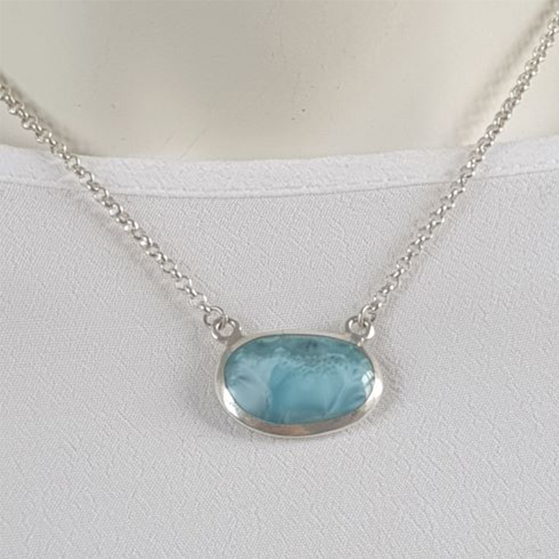 Larimar-Anhänger beidseitig tragbar mit integrierter Silberkette 