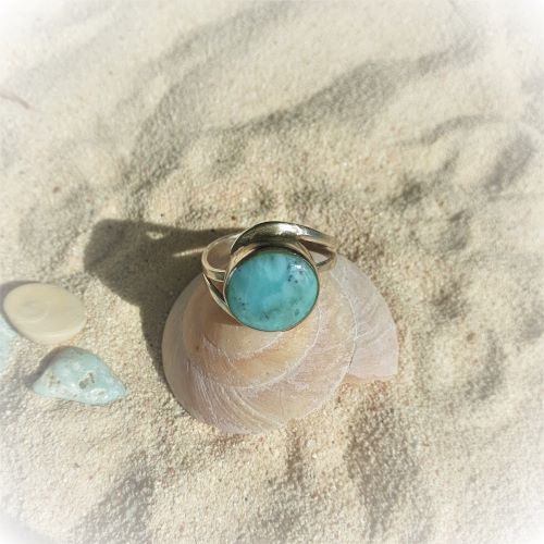 Larimar Ring mit rundem Stein