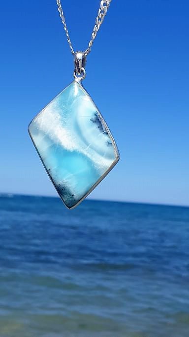 Großer Larimar Anhänger,  beidseitig tragbar