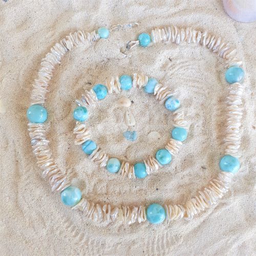 Larimar-Kugeln mit  Süßwassersplitter als Armband
