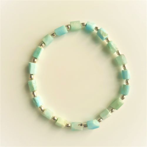 Larimar-Armband mit Silberelementen, elastisch